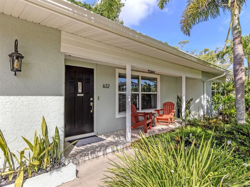 For Sale: $525,000 (2 beds, 2 baths, 1248 Square Feet)