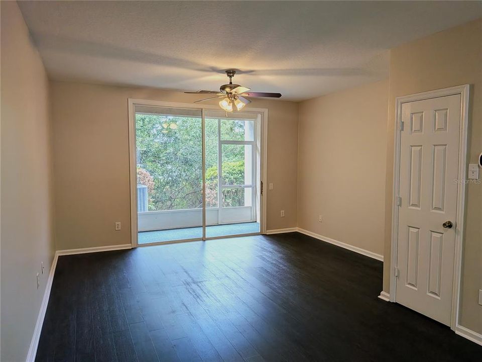 For Rent: $1,650 (2 beds, 2 baths, 1095 Square Feet)