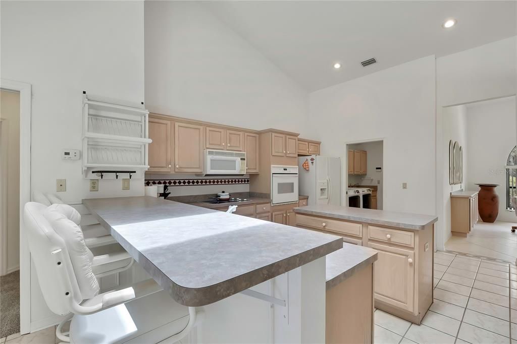 For Sale: $495,000 (3 beds, 2 baths, 2783 Square Feet)