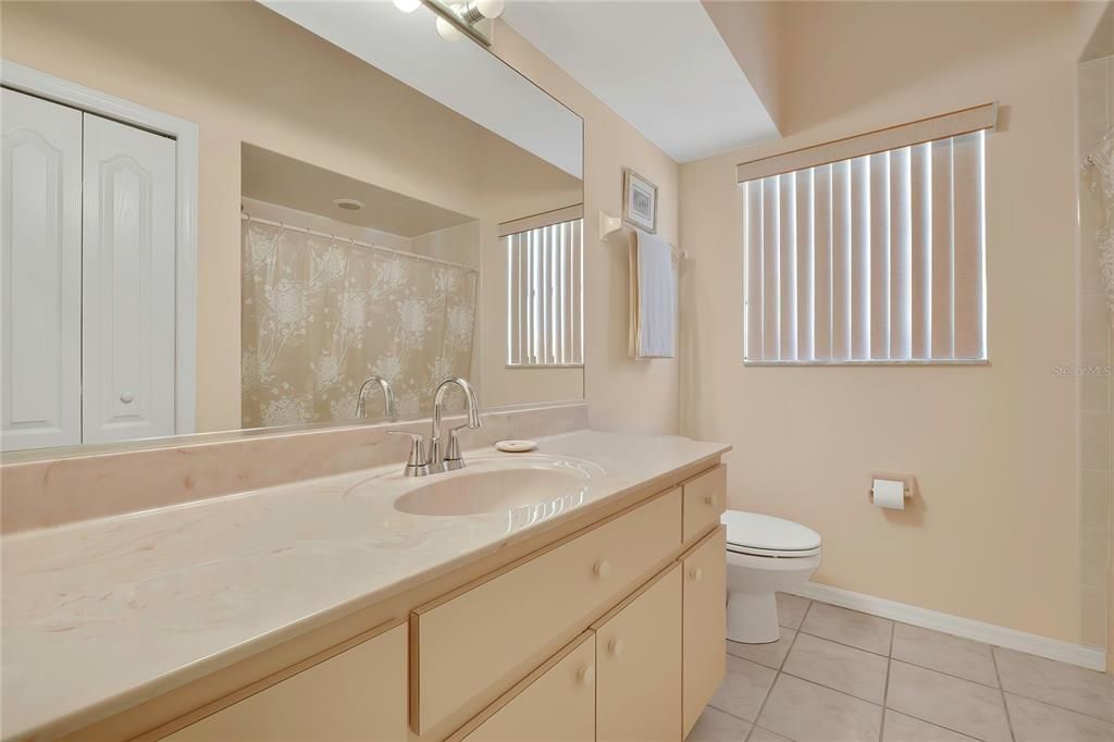 For Sale: $495,000 (3 beds, 2 baths, 2783 Square Feet)