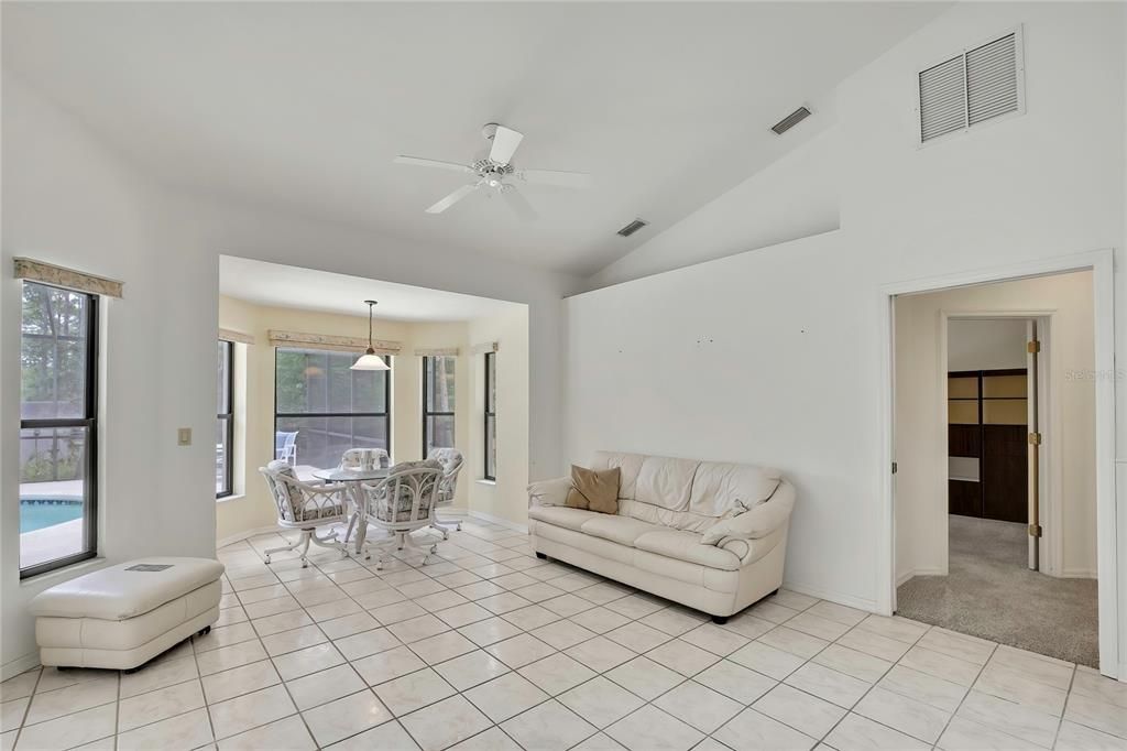 For Sale: $495,000 (3 beds, 2 baths, 2783 Square Feet)