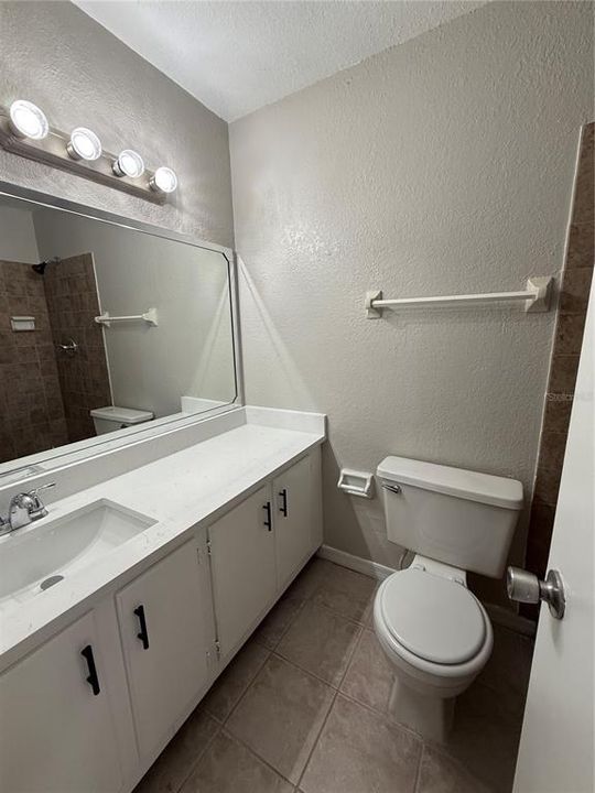 For Rent: $1,750 (2 beds, 2 baths, 1037 Square Feet)