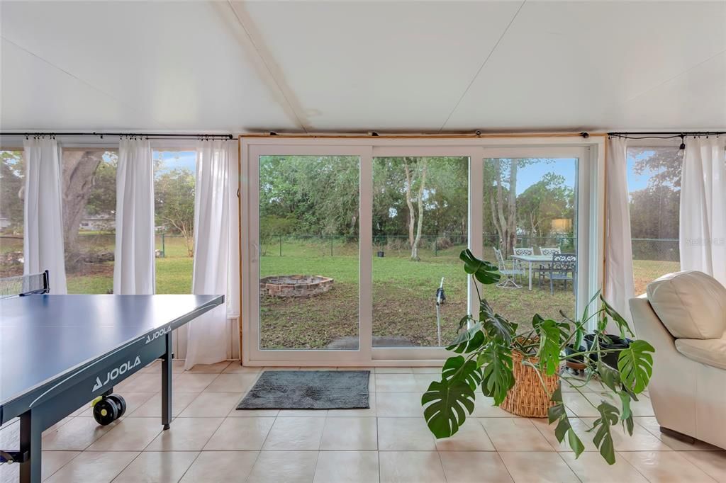 For Sale: $295,000 (3 beds, 2 baths, 1528 Square Feet)