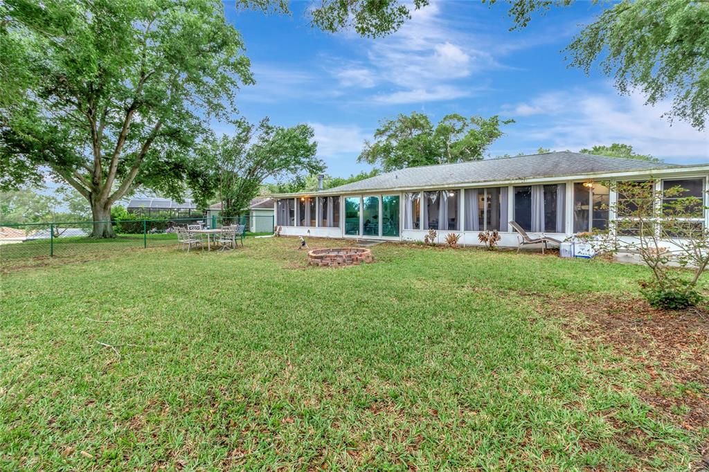 For Sale: $295,000 (3 beds, 2 baths, 1528 Square Feet)