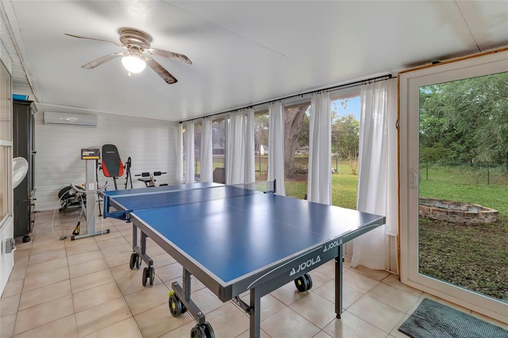 For Sale: $295,000 (3 beds, 2 baths, 1528 Square Feet)