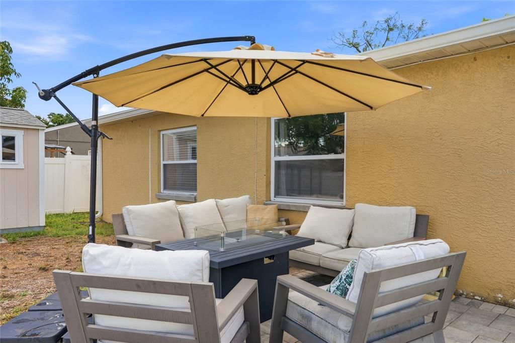 For Sale: $460,000 (3 beds, 2 baths, 1552 Square Feet)