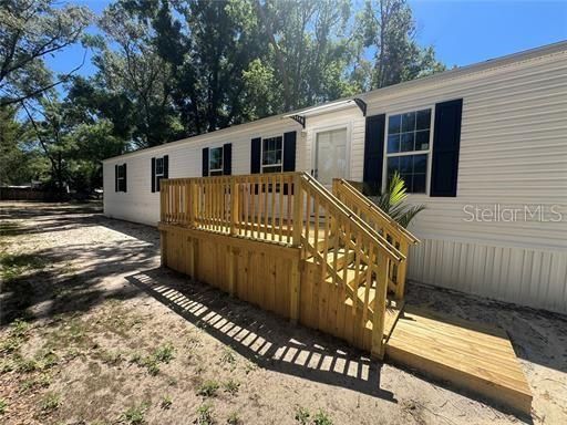 For Sale: $169,900 (3 beds, 2 baths, 980 Square Feet)