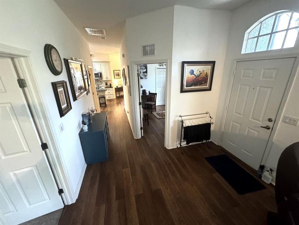 For Sale: $259,900 (3 beds, 2 baths, 1548 Square Feet)