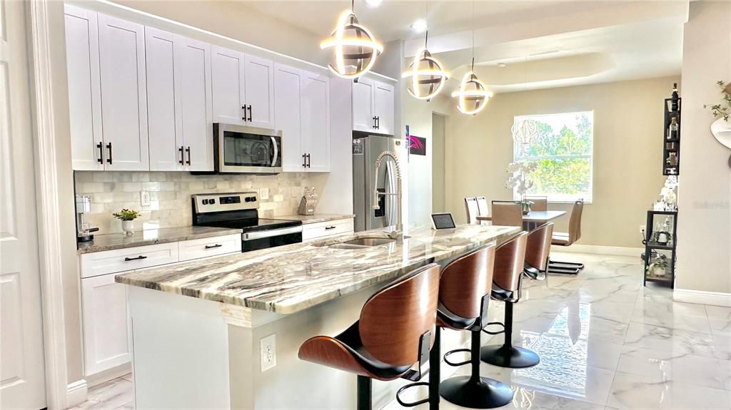 For Sale: $430,000 (4 beds, 3 baths, 2357 Square Feet)