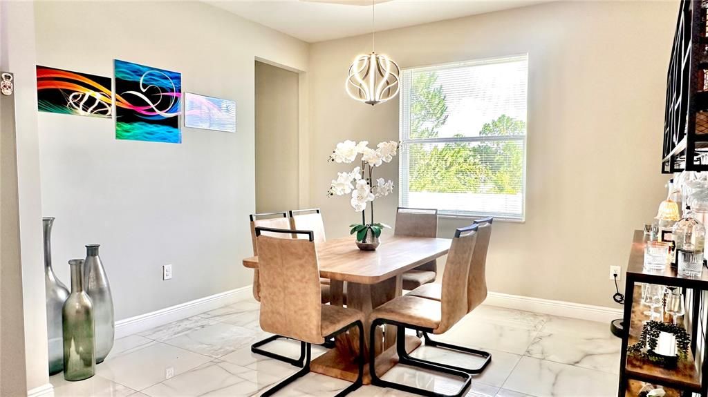For Sale: $430,000 (4 beds, 3 baths, 2357 Square Feet)