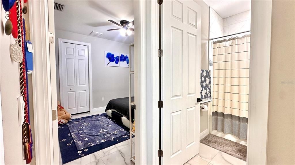 For Sale: $430,000 (4 beds, 3 baths, 2357 Square Feet)