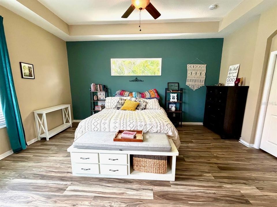 For Rent: $3,995 (4 beds, 3 baths, 2330 Square Feet)