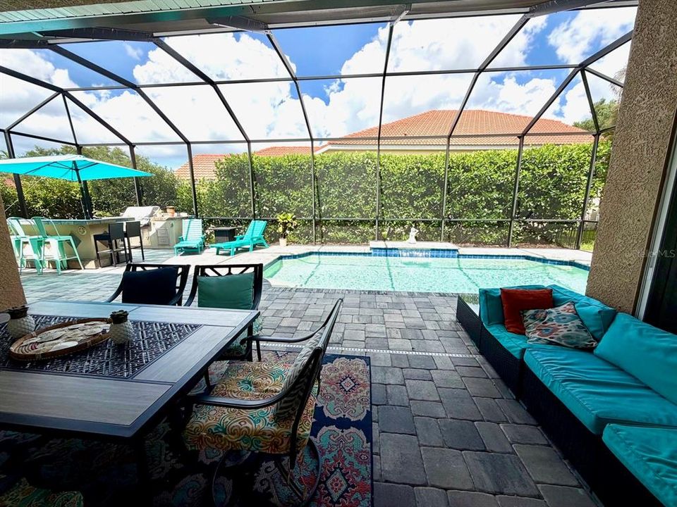 For Rent: $3,995 (4 beds, 3 baths, 2330 Square Feet)