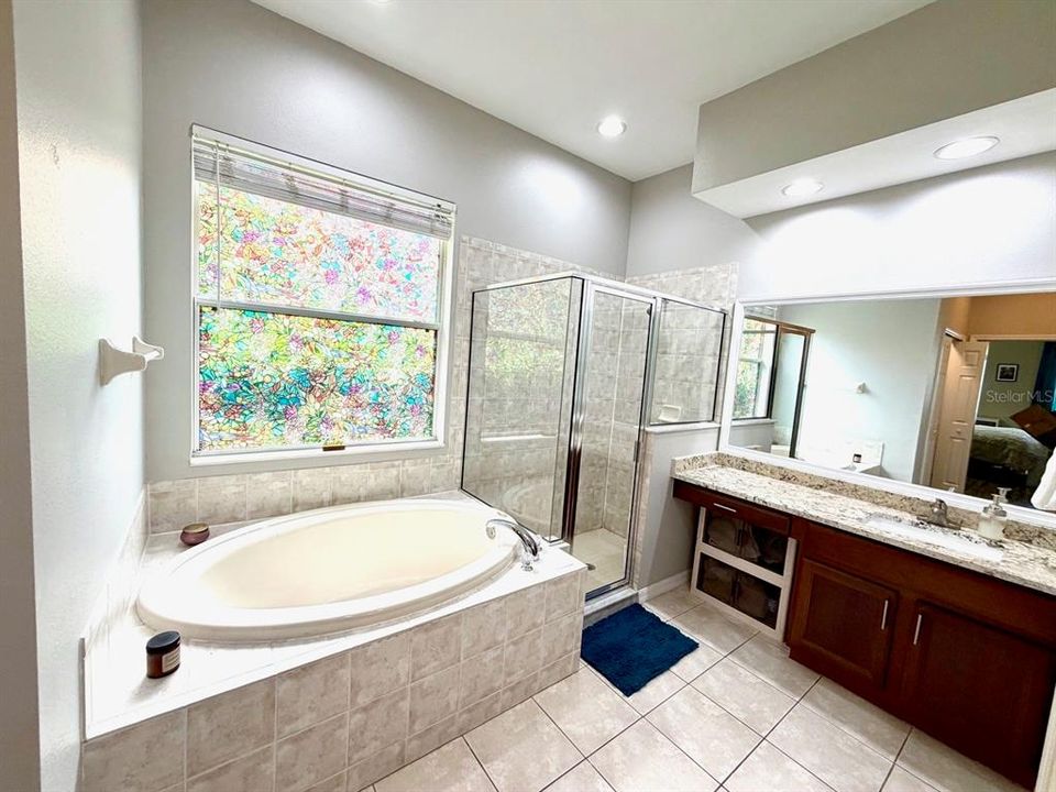 For Rent: $3,995 (4 beds, 3 baths, 2330 Square Feet)