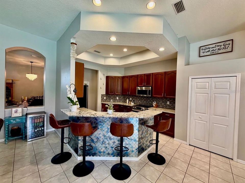 For Rent: $3,995 (4 beds, 3 baths, 2330 Square Feet)