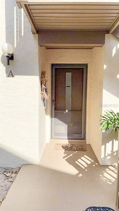 На продажу: $155,000 (2 спален, 2 ванн, 1144 Квадратных фут)