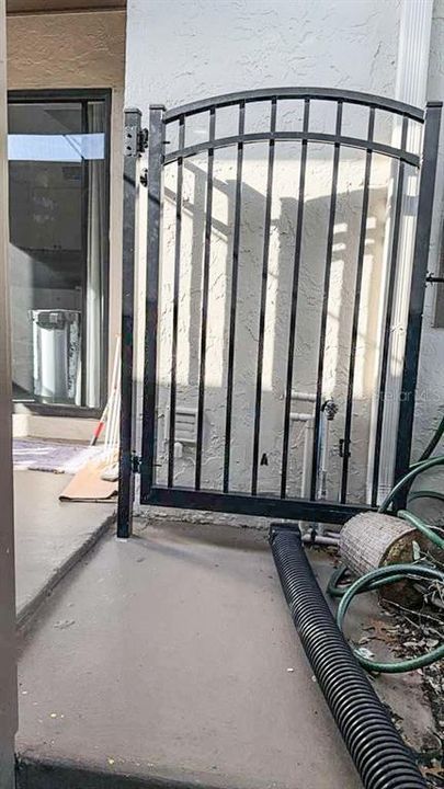 На продажу: $155,000 (2 спален, 2 ванн, 1144 Квадратных фут)