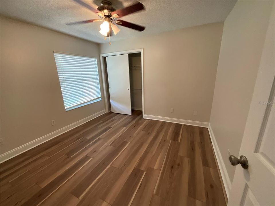 Activo con contrato: $324,900 (3 camas, 2 baños, 1455 Pies cuadrados)