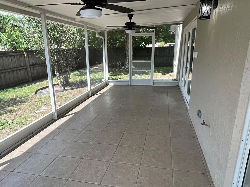 Activo con contrato: $324,900 (3 camas, 2 baños, 1455 Pies cuadrados)