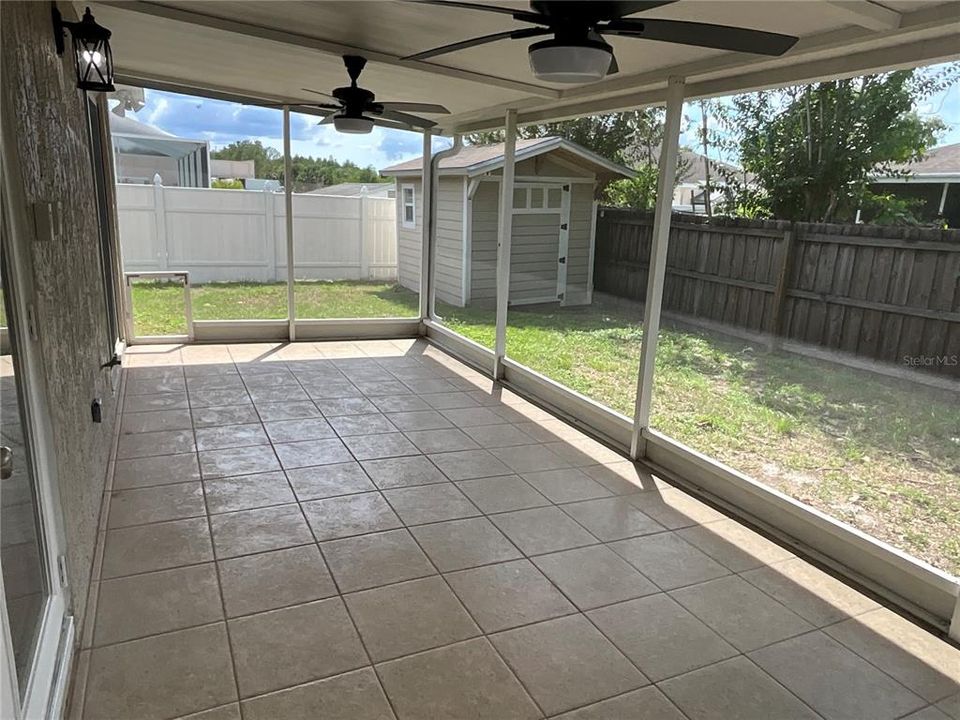 Activo con contrato: $324,900 (3 camas, 2 baños, 1455 Pies cuadrados)