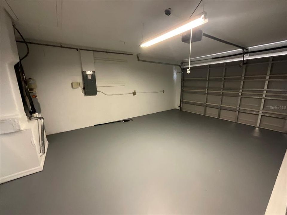 Activo con contrato: $324,900 (3 camas, 2 baños, 1455 Pies cuadrados)