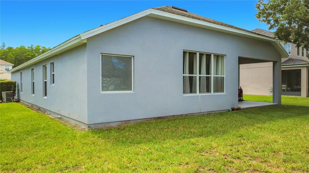 For Sale: $515,000 (4 beds, 2 baths, 2209 Square Feet)