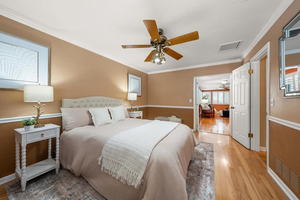 For Sale: $675,000 (3 beds, 2 baths, 1878 Square Feet)