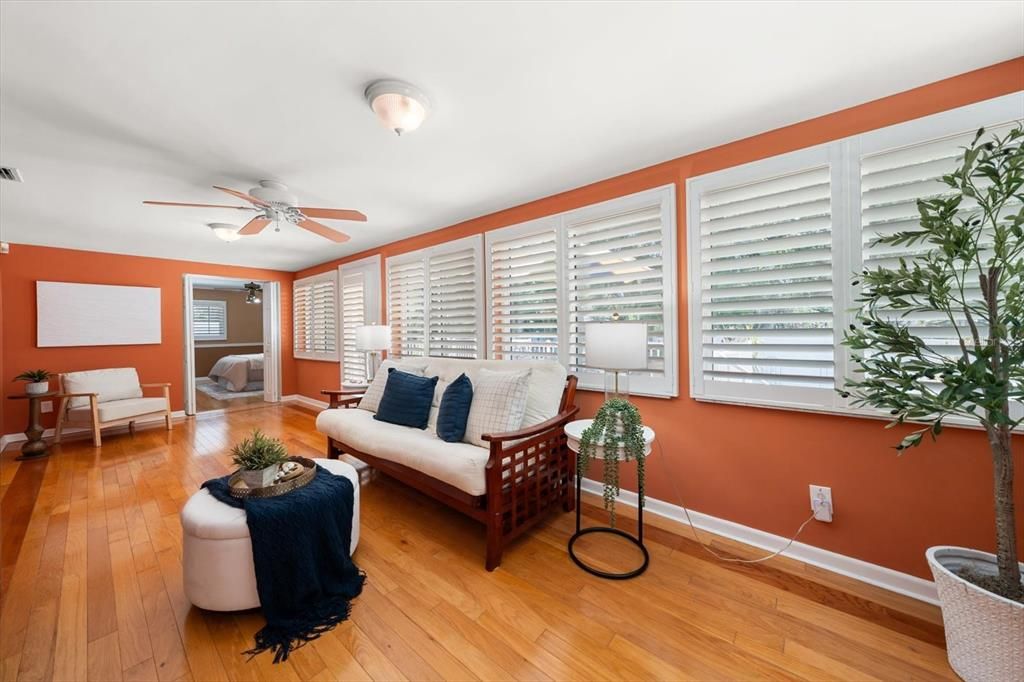 For Sale: $675,000 (3 beds, 2 baths, 1878 Square Feet)