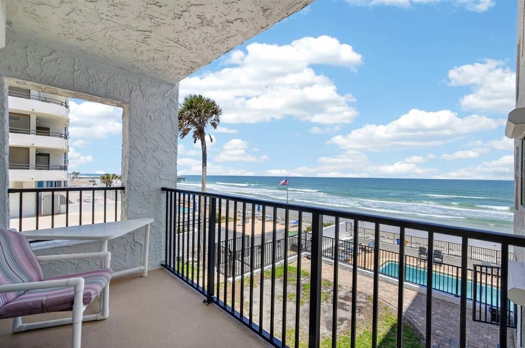 For Sale: $330,000 (1 beds, 1 baths, 1791 Square Feet)