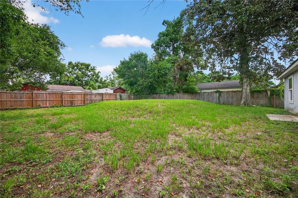 For Sale: $244,900 (3 beds, 2 baths, 1196 Square Feet)