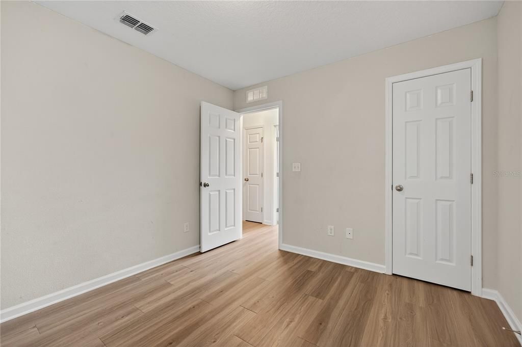 For Sale: $244,900 (3 beds, 2 baths, 1196 Square Feet)