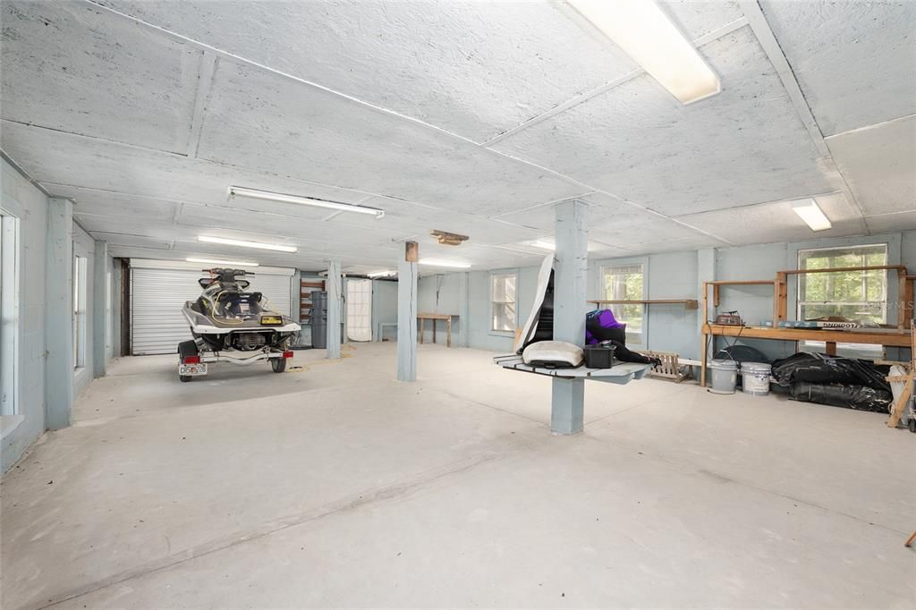 For Sale: $459,000 (3 beds, 3 baths, 1564 Square Feet)