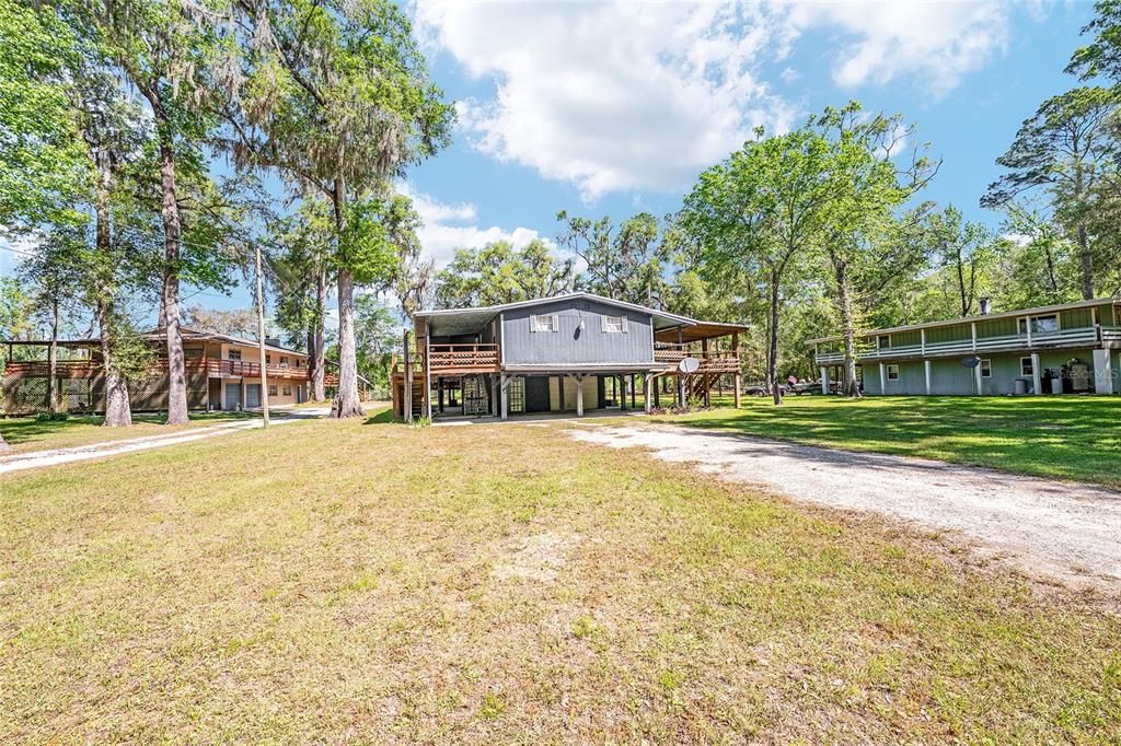 For Sale: $459,000 (3 beds, 3 baths, 1564 Square Feet)