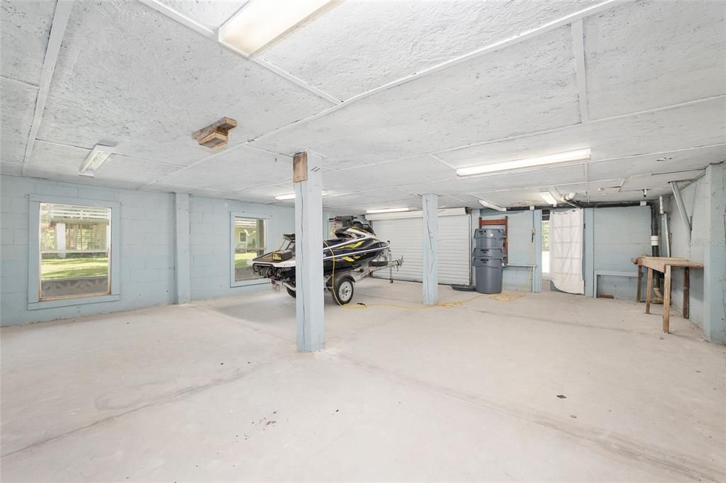 For Sale: $459,000 (3 beds, 3 baths, 1564 Square Feet)