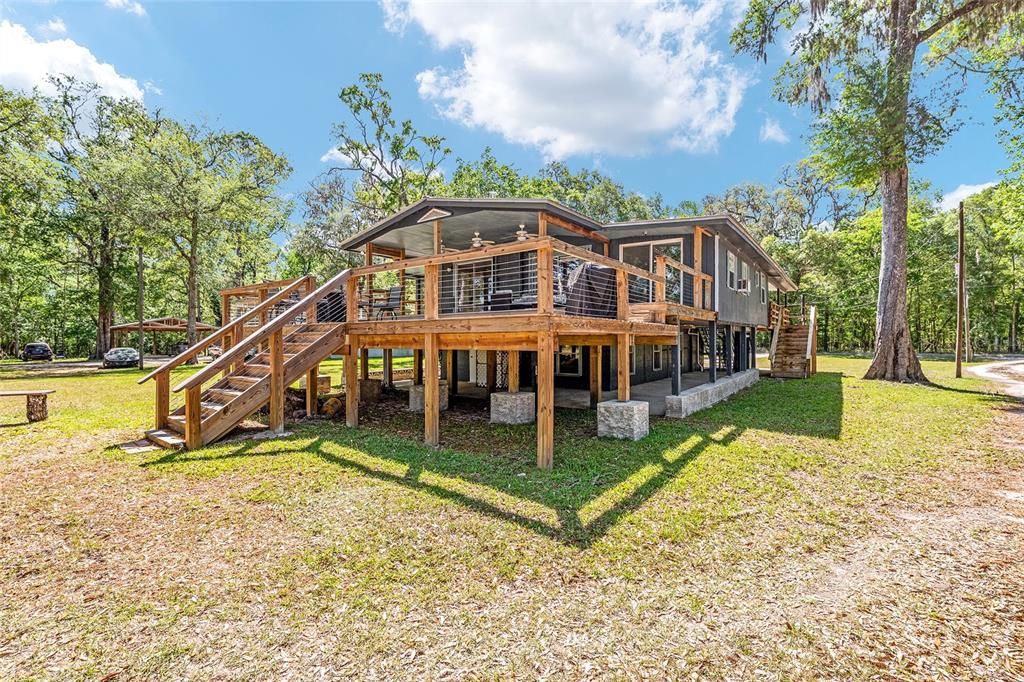 For Sale: $459,000 (3 beds, 3 baths, 1564 Square Feet)