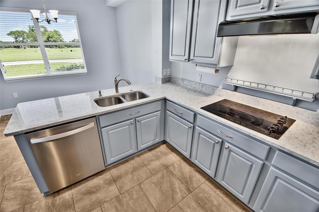 En Venta: $375,000 (3 camas, 2 baños, 1762 Pies cuadrados)