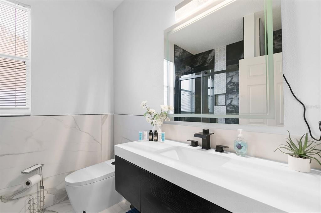 For Sale: $545,000 (3 beds, 2 baths, 1897 Square Feet)