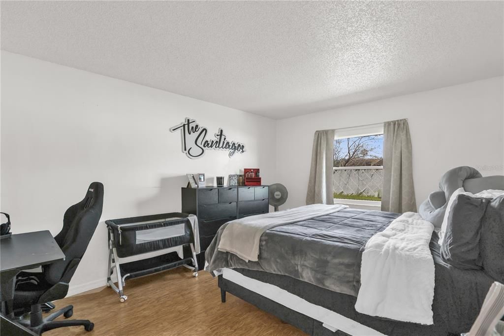 En Venta: $289,999 (2 camas, 2 baños, 1159 Pies cuadrados)