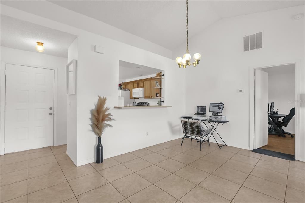 En Venta: $289,999 (2 camas, 2 baños, 1159 Pies cuadrados)