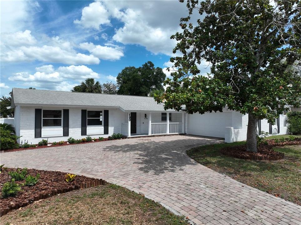 Active With Contract: $399,990 (4 beds, 2 baths, 1950 Square Feet)