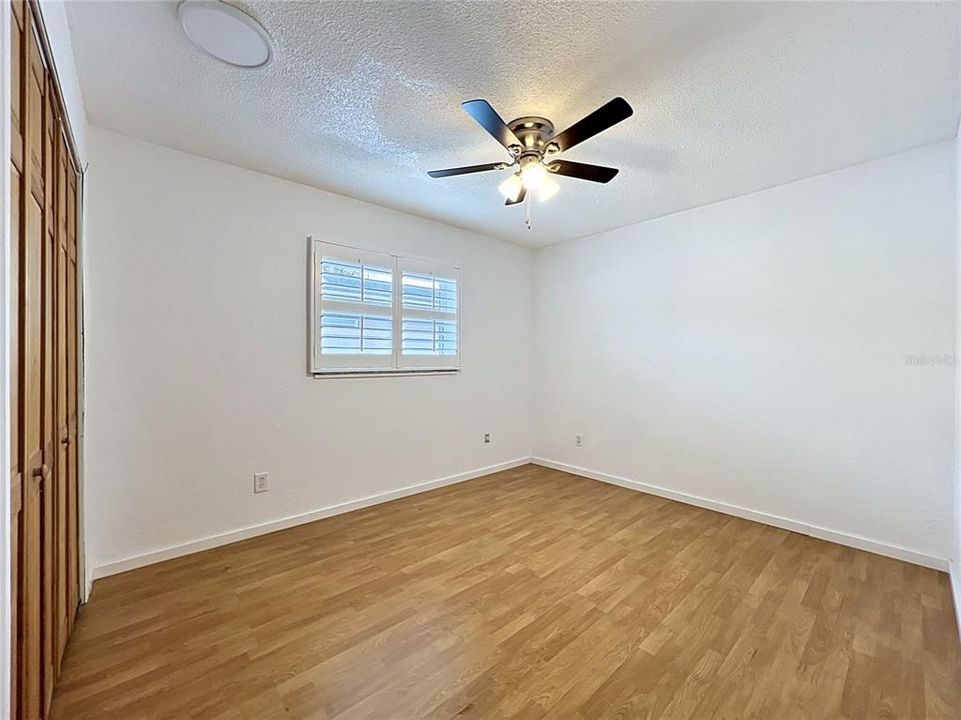 Active With Contract: $399,990 (4 beds, 2 baths, 1950 Square Feet)