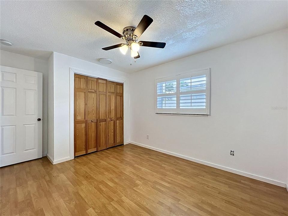 Active With Contract: $399,990 (4 beds, 2 baths, 1950 Square Feet)