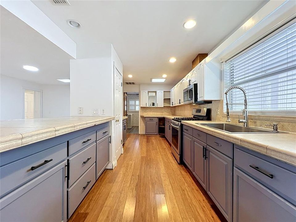 Active With Contract: $399,990 (4 beds, 2 baths, 1950 Square Feet)