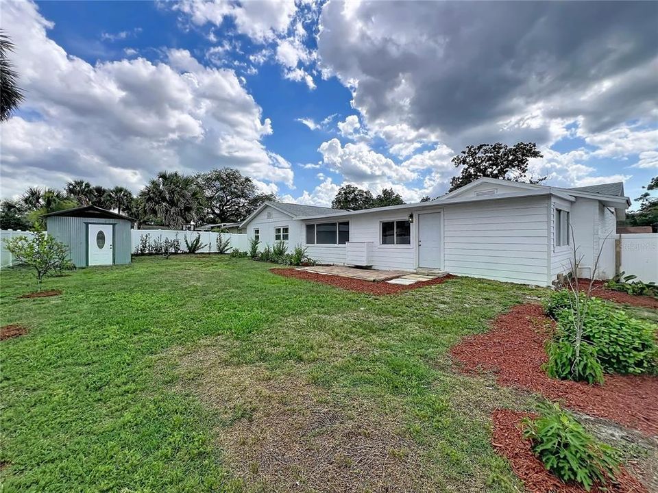 Active With Contract: $399,990 (4 beds, 2 baths, 1950 Square Feet)