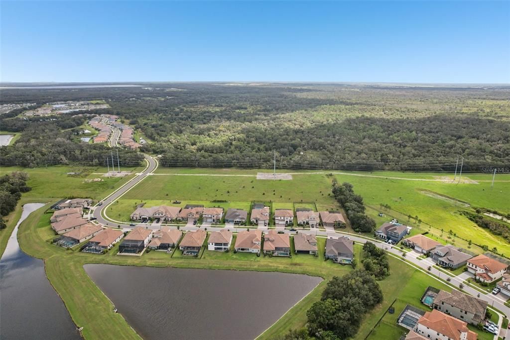 En Venta: $839,000 (4 camas, 3 baños, 3188 Pies cuadrados)