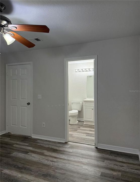 For Rent: $1,700 (2 beds, 2 baths, 1003 Square Feet)