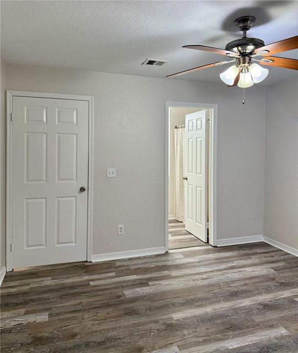 For Rent: $1,700 (2 beds, 2 baths, 1003 Square Feet)