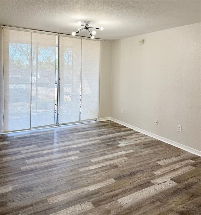 For Rent: $1,700 (2 beds, 2 baths, 1003 Square Feet)