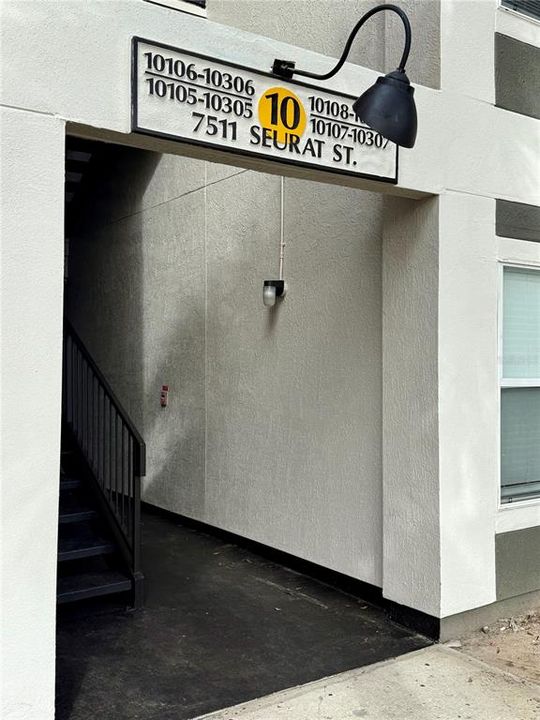 For Rent: $1,700 (2 beds, 2 baths, 1003 Square Feet)