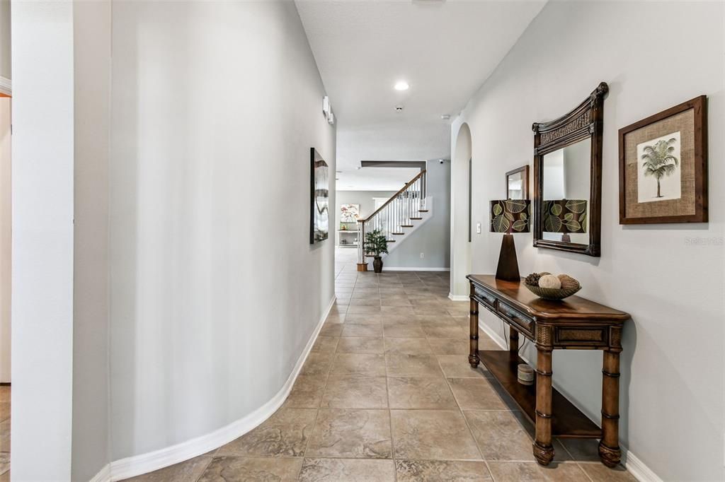 For Sale: $515,900 (5 beds, 3 baths, 2652 Square Feet)